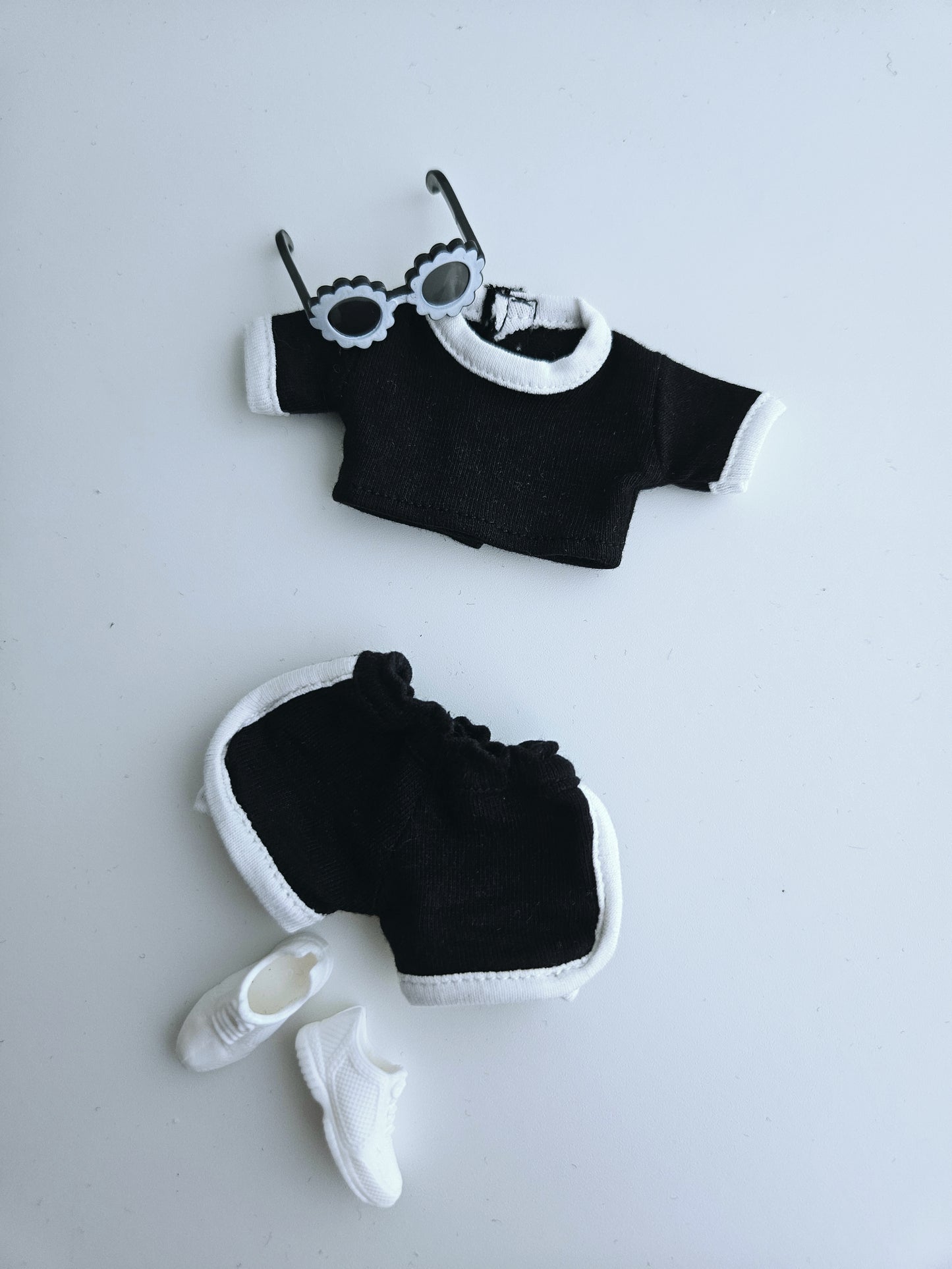 Monochrome Sport Set for Dolls