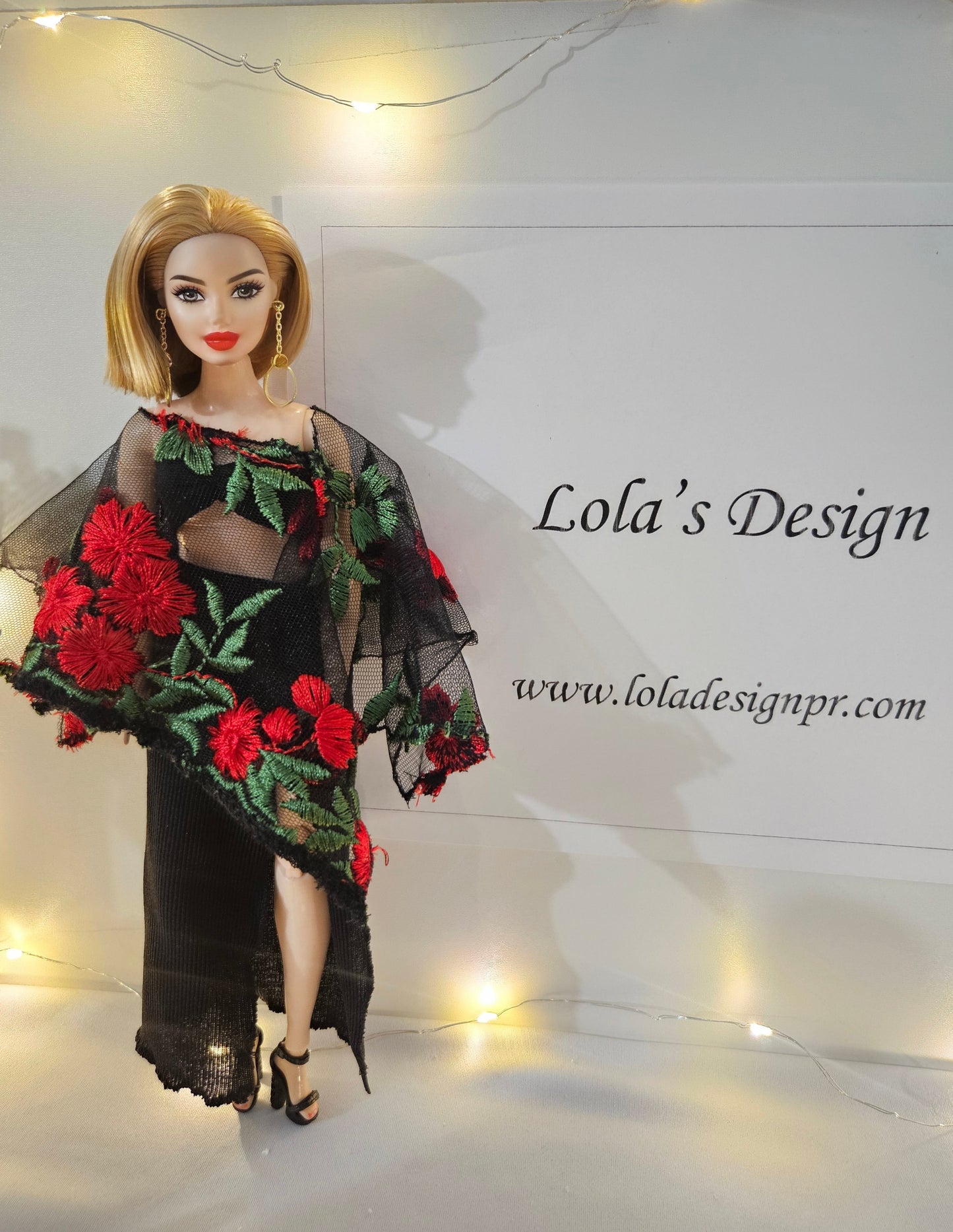 Lola's Look Outfit