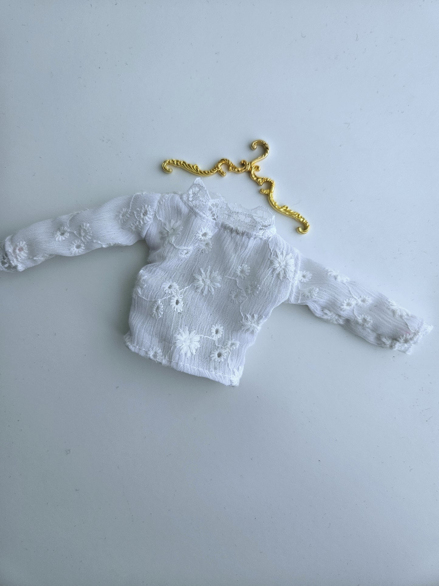 Daisy Whisper Blouse for Dolls