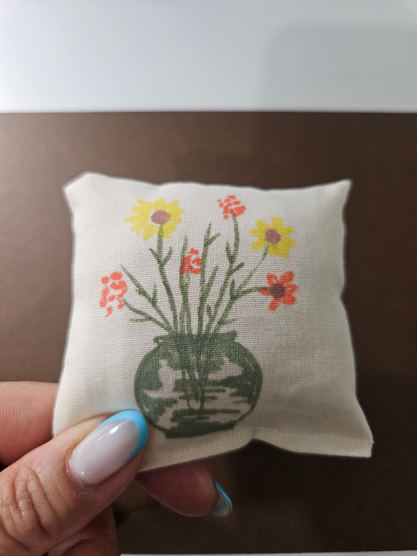 Mini Decorative Pillows for Dollhouse