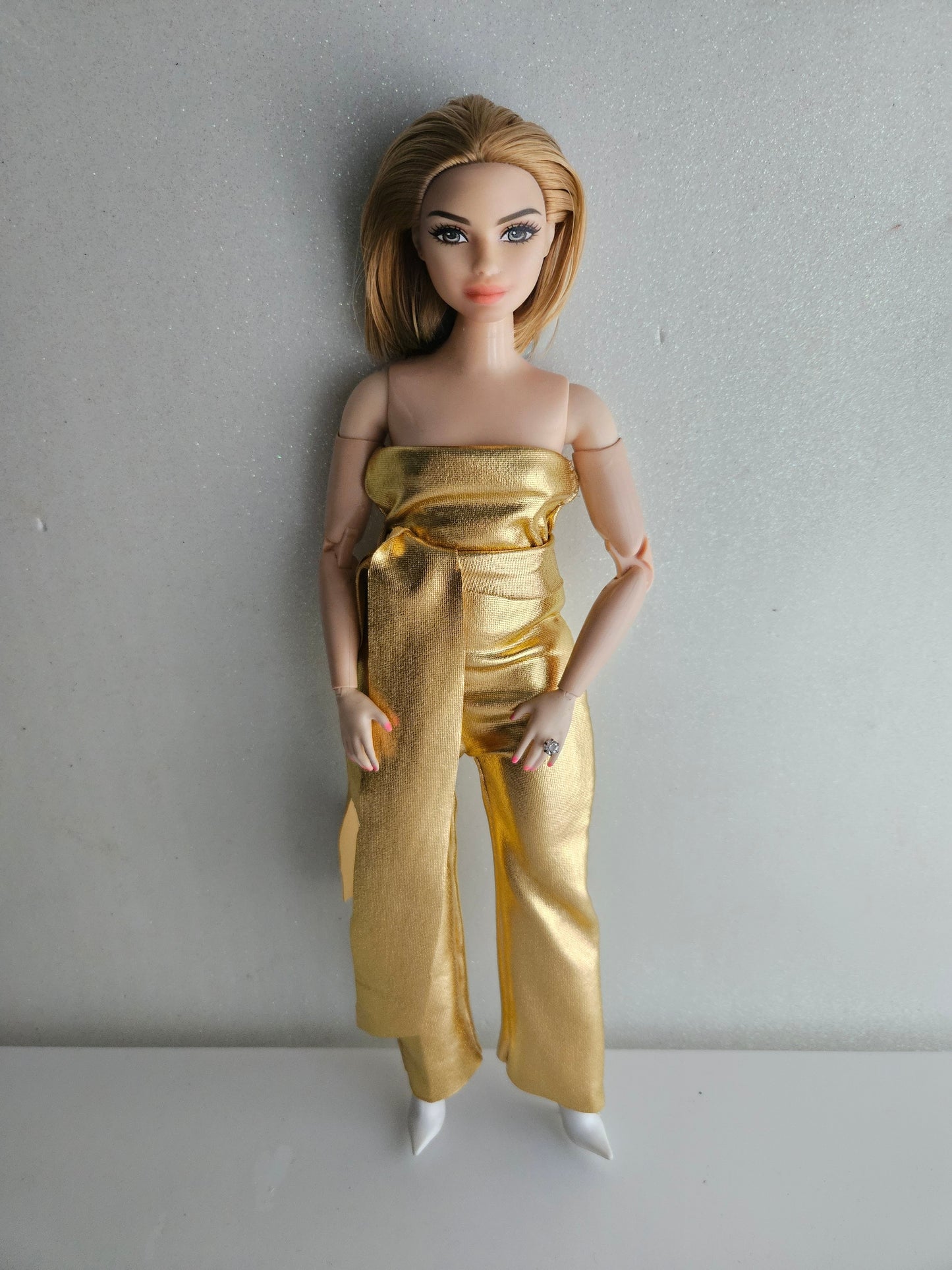 Jumpsuit for Curvy Doll