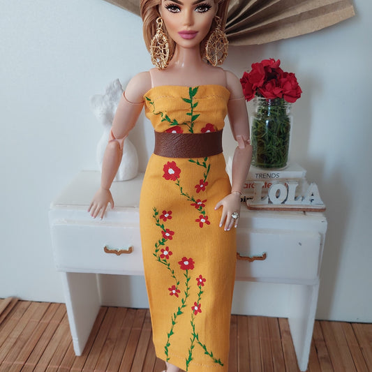 Yellow dress for Curvy Dolls  with hand-painted details